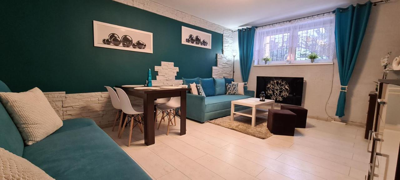 Quiet Basement Apartment Poznan Ngoại thất bức ảnh